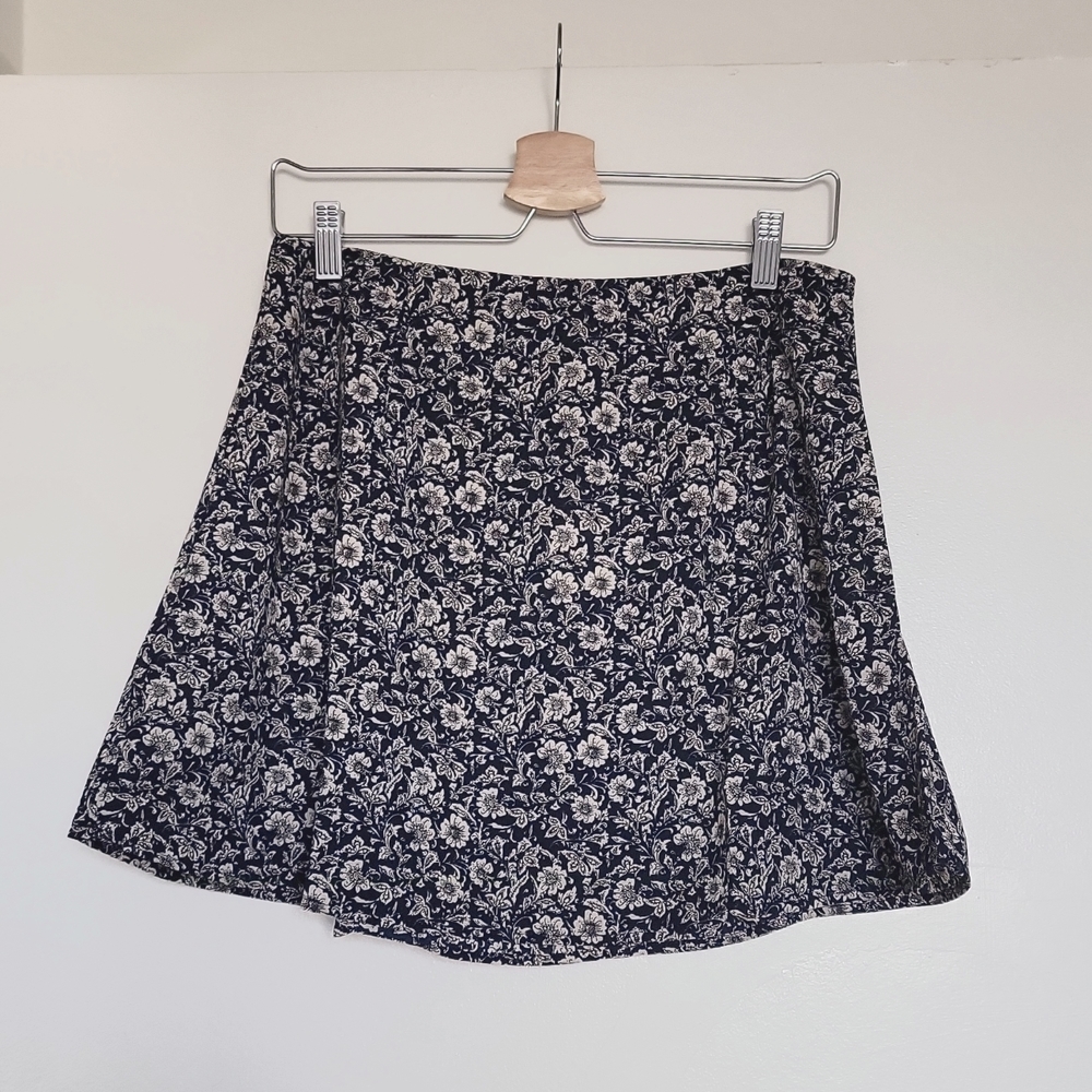 Blue Floral imprint skirt